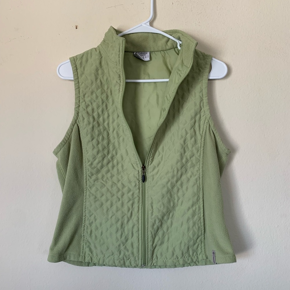Columbia green quilted fleece zipper vest
